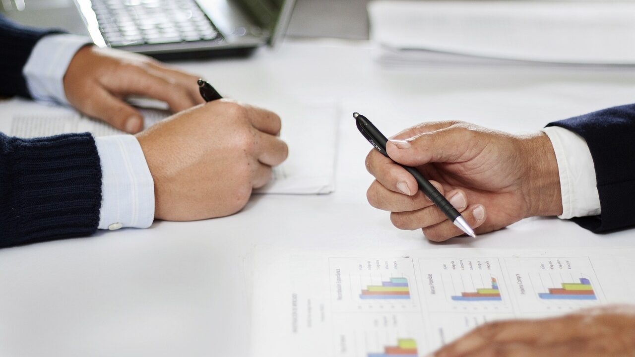 Besser entscheiden: Finanzcheck vor Kauf, Geldanlage und Investition